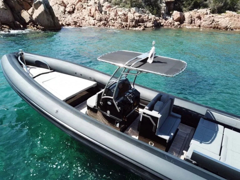 Sea Water 300 PHANTOM charter bareboat or captained in  Cogolin