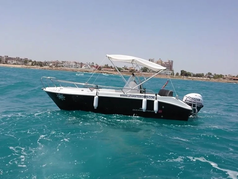 Yacht charter Torrevieja cheap OCEAN MASTER 470 WA