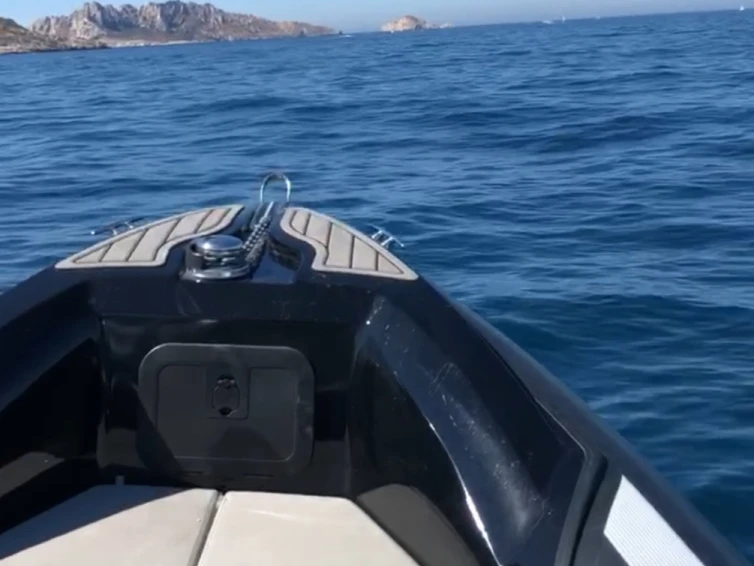 RIB for rent Marseille at the best price