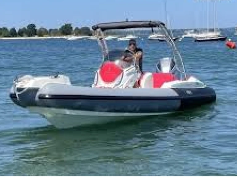 Boat rental Prua al vento Thor 7  in Marseille on Samboat