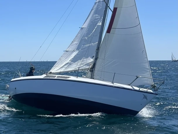 Boat rental Jeanneau Brio in La Forêt-Fouesnant on Samboat