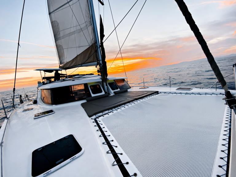 Boat rental Fountaine Pajot Helia 44 in Sant Antoni de Portmany on Samboat