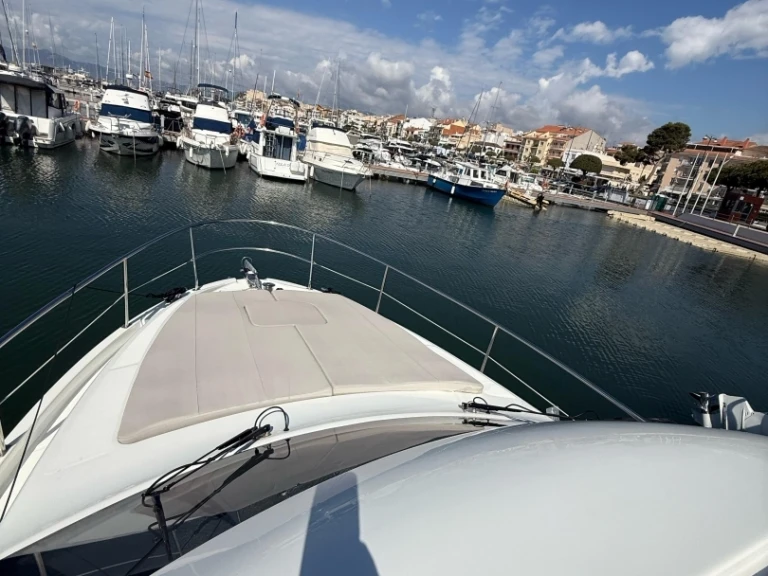 Motorboat rental with or without captain Rodman Cambrils