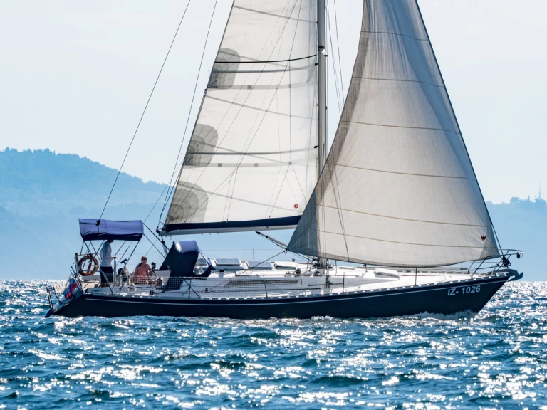Bénéteau First 42 in Marina Izola on SamBoat