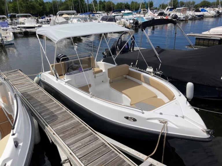 Rent a Nireus Optima 505 Sanguinet