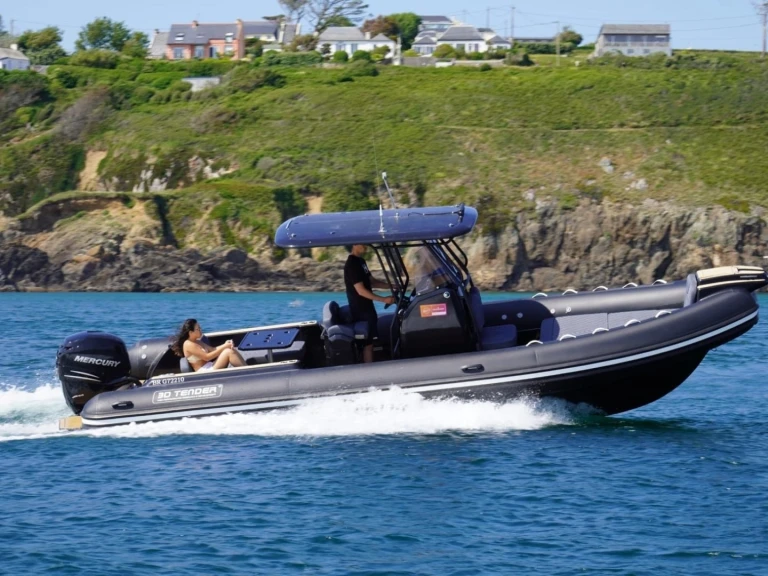 Boat rental 3D Tender 850 DREAM in Brest on Samboat
