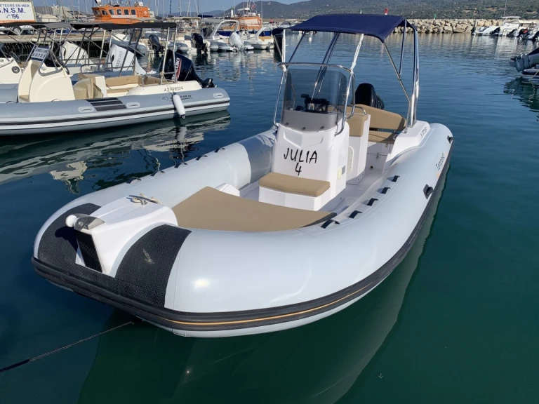 Bareboat Rental RIB Capelli with a boat licence