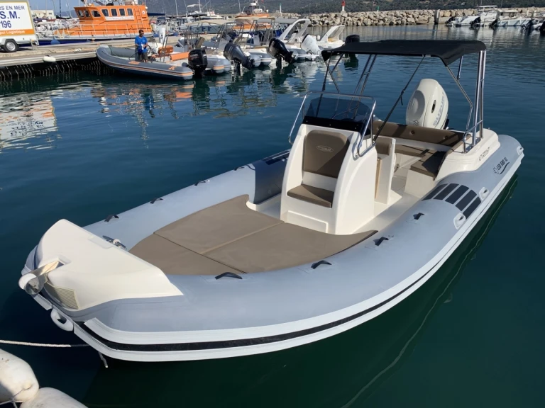 Nautica Led Nautica Led 680 in Propriano on SamBoat