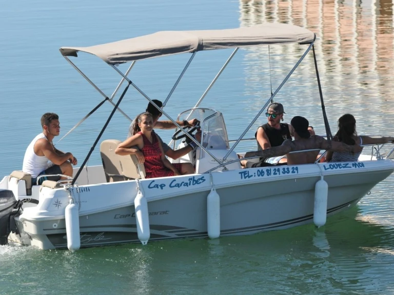 Bareboat Rental Motorboat Jeanneau with a boat licence