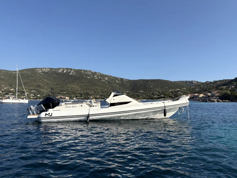 Yacht charter Propriano cheap PRINCE 33C
