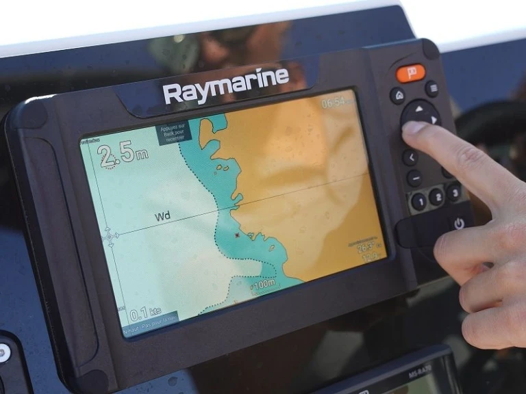 RIB rental in Propriano - Zodiac MEDLINE 750