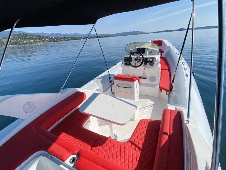 Yacht charter Porto-Vecchio cheap Master 699