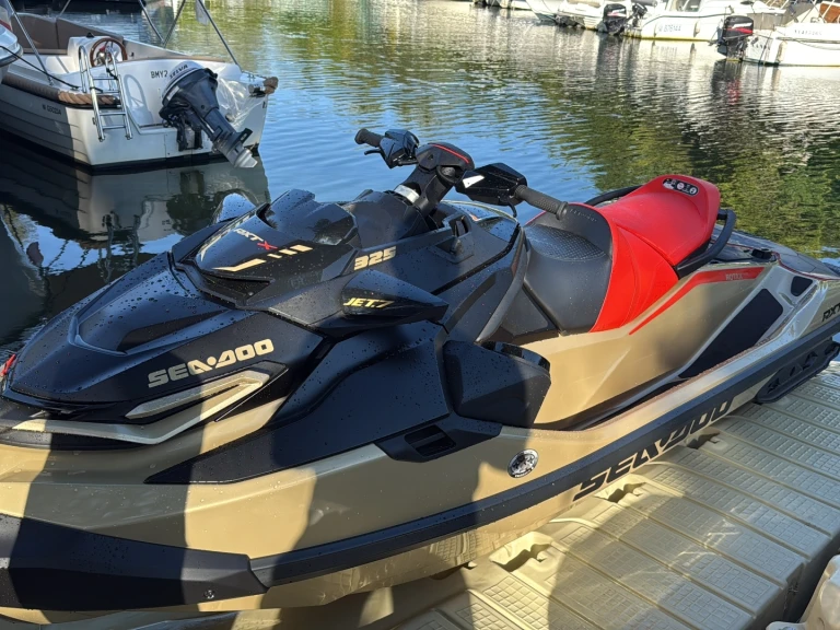 Sea-Doo RXT-X RS 325 charter bareboat or captained in  Mandelieu-la-Napoule