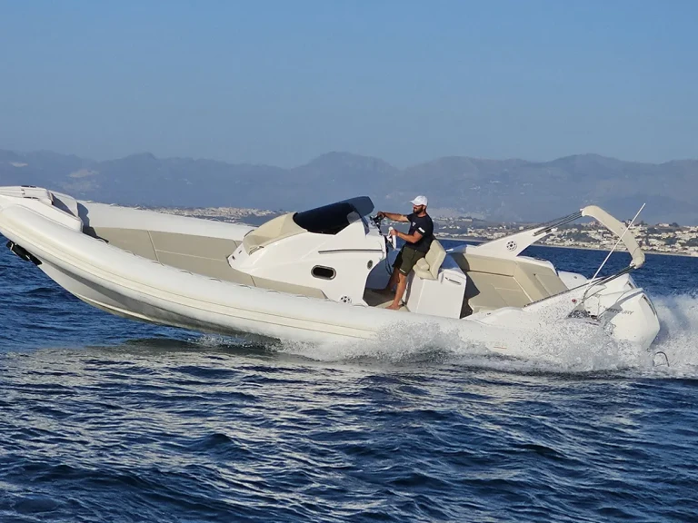 Master master 996 open in Porto-Vecchio on SamBoat