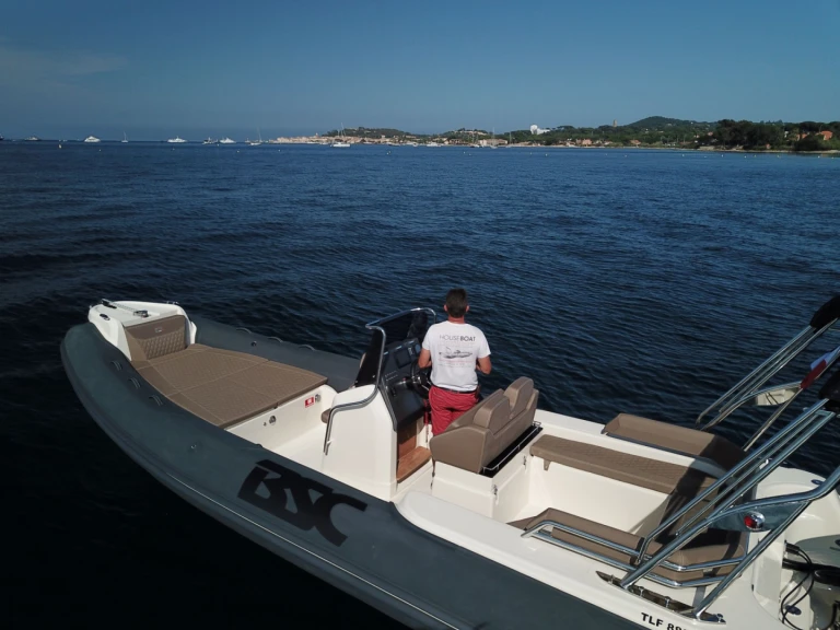 Yacht charter Cogolin cheap BSC 78