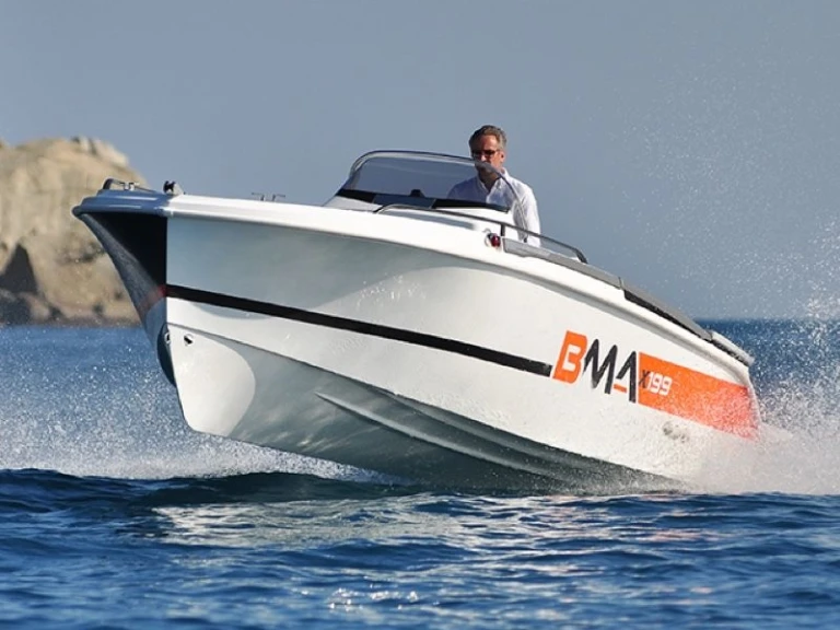 Motorboat rental with or without captain BMA Cogolin