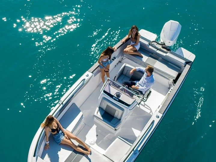 Bareboat Rental Motorboat BMA with a boat licence