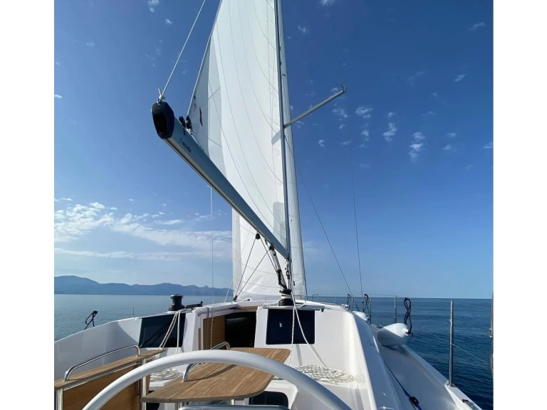 Sailboat rental with or without captain Elan Palermo