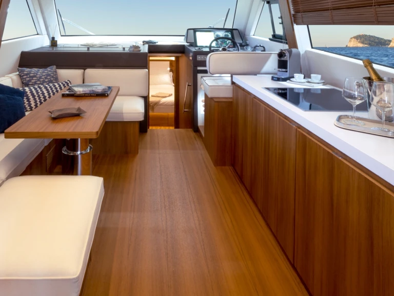 Solaris Solaris 47 charter bareboat or captained in  Beaulieu-sur-Mer
