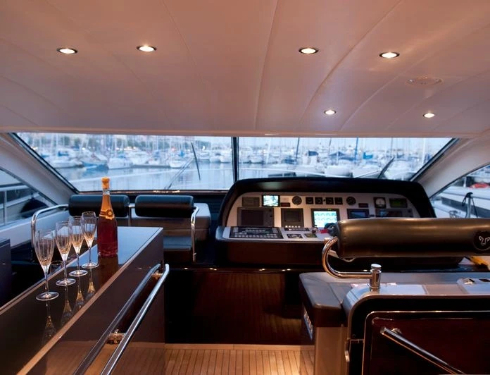 Leopard Leopard 24 charter bareboat or captained in  Antibes