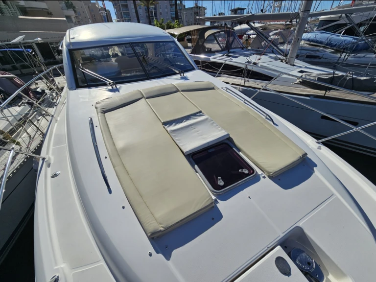 Rent a Jeanneau Prestige 38 S Saint-Jean-Cap-Ferrat
