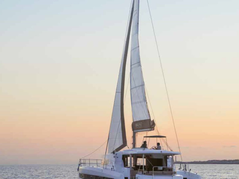 Bali Bali 4.2 charter bareboat or captained in  Deme of Volos