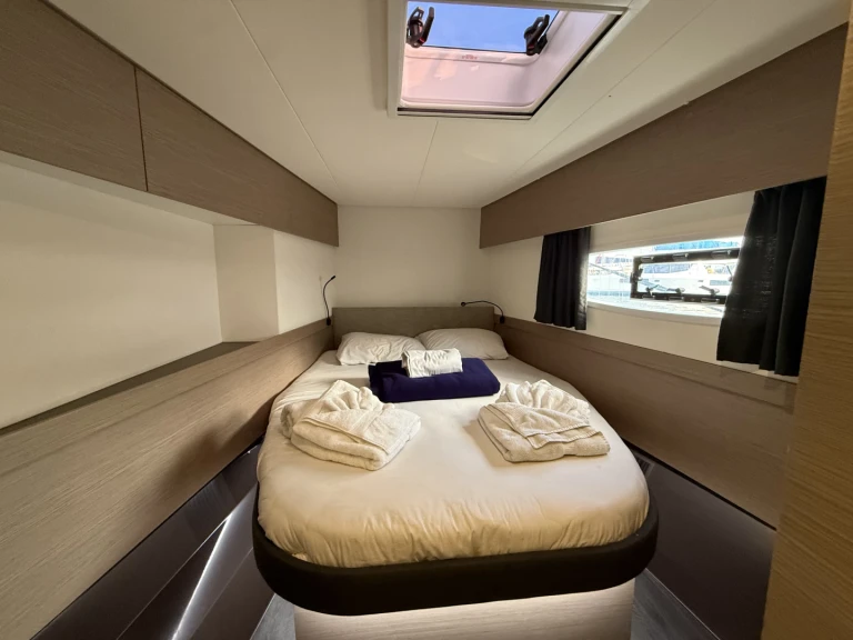 Rent a Fountaine Pajot Elba 45 Road Town