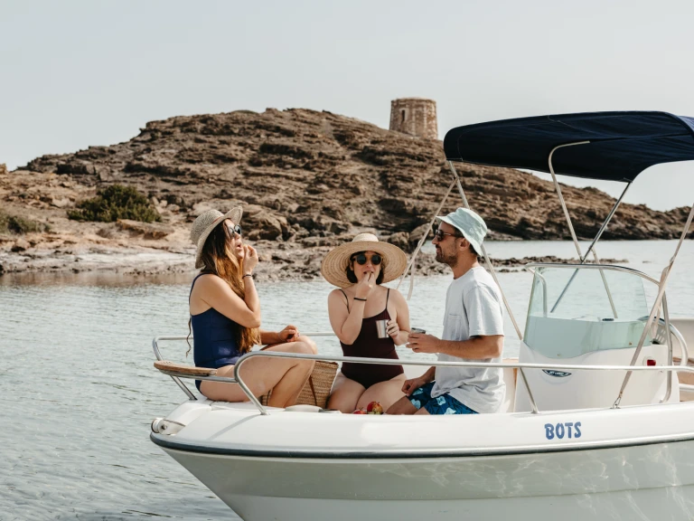 Yacht charter Mahon Port cheap Key Largo 19
