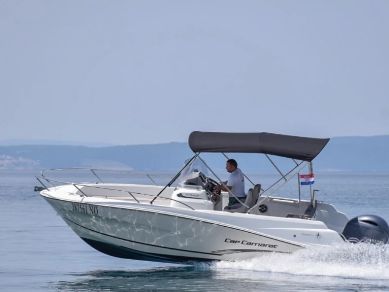 Ocqueteau Olympio 630 in Mandelieu-la-Napoule on SamBoat