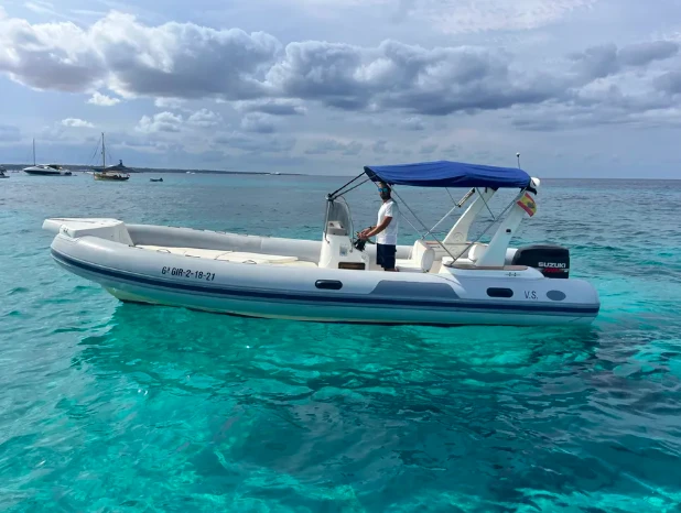 RIB for rent Bonifacio at the best price