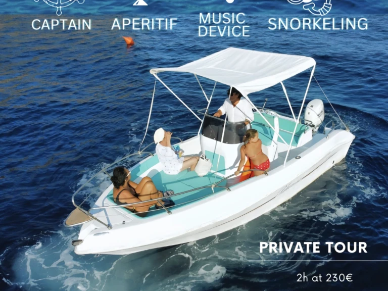 Bareboat Rental Motorboat Rio with a boat licence