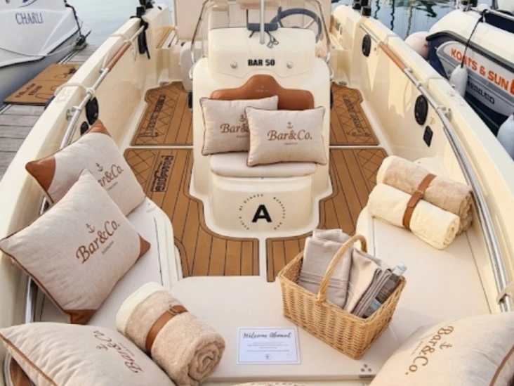 Invictus  Invictus 190 FX in Alicante on SamBoat