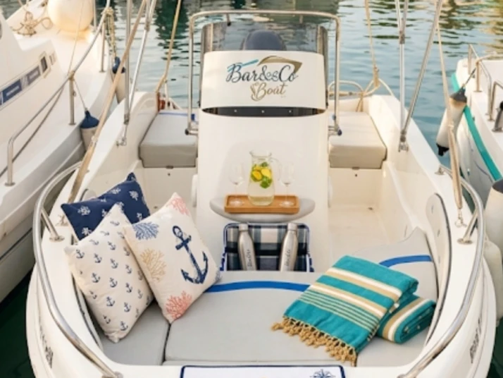 Yacht charter Alicante cheap Estable 400 Bote