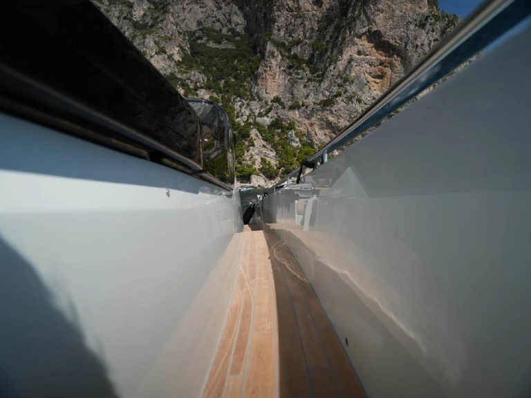 Boat rental Sacs Rebel 47 Open in Torre Annunziata on Samboat