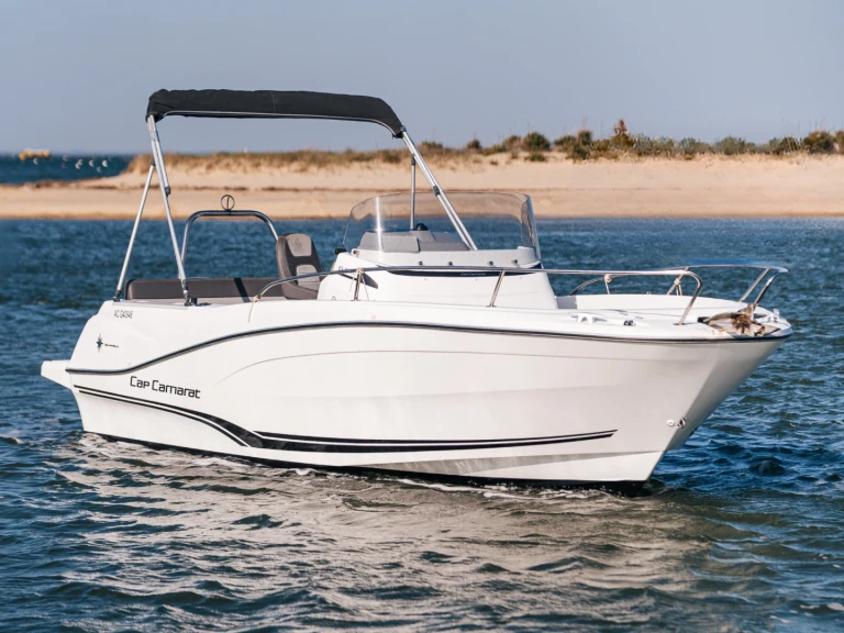 Motorboat rental with or without captain Jeanneau Arcachon