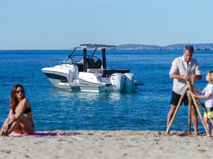 Jeanneau Cap Camarat 9.0 WA charter bareboat or captained in  Port de Hyères (St Pierre)