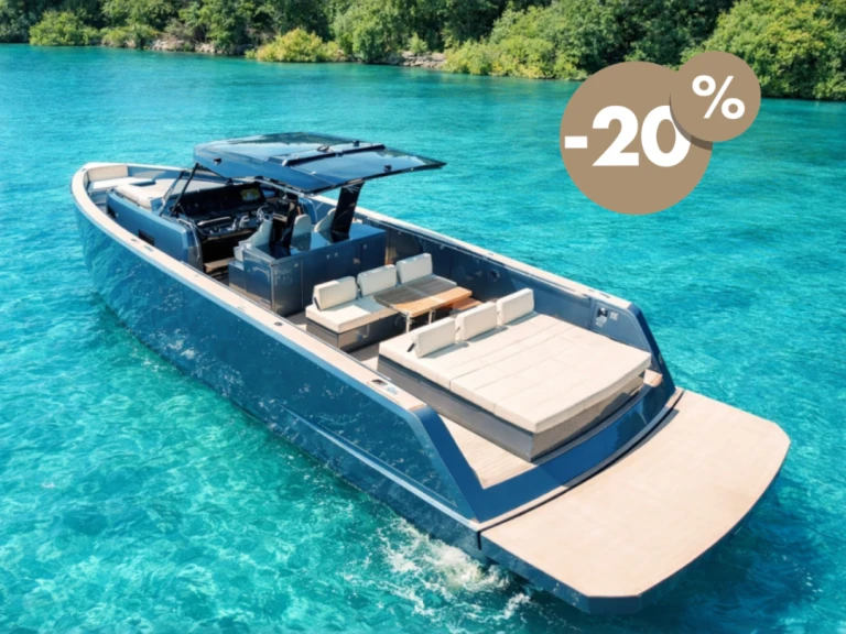 Motorboat rental with or without captain Pardo Yachts Saint-Tropez