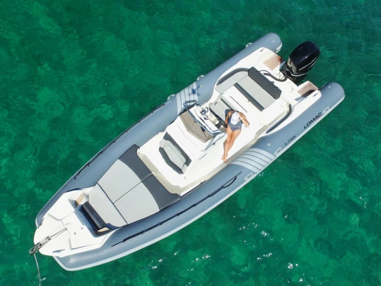 RIB for rent Hyères at the best price