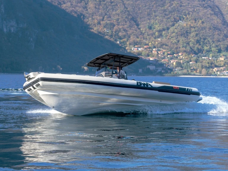 Yacht charter Ajaccio cheap 308