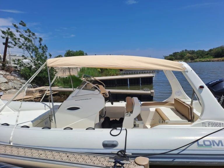 Bareboat Rental RIB Lomac with a boat licence