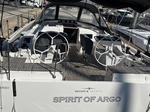 Sailboat rental in Marseille - Bavaria Bavaria C46