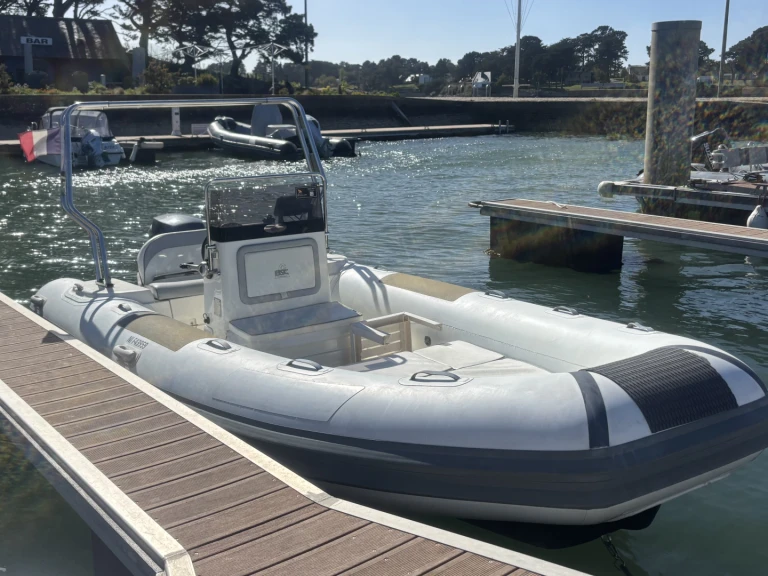 Bsc BSC 50 in Vannes on SamBoat