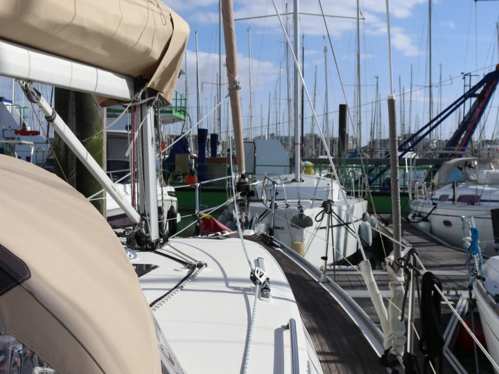 Bavaria Bavaria 32 Cruiser in La Rochelle on SamBoat