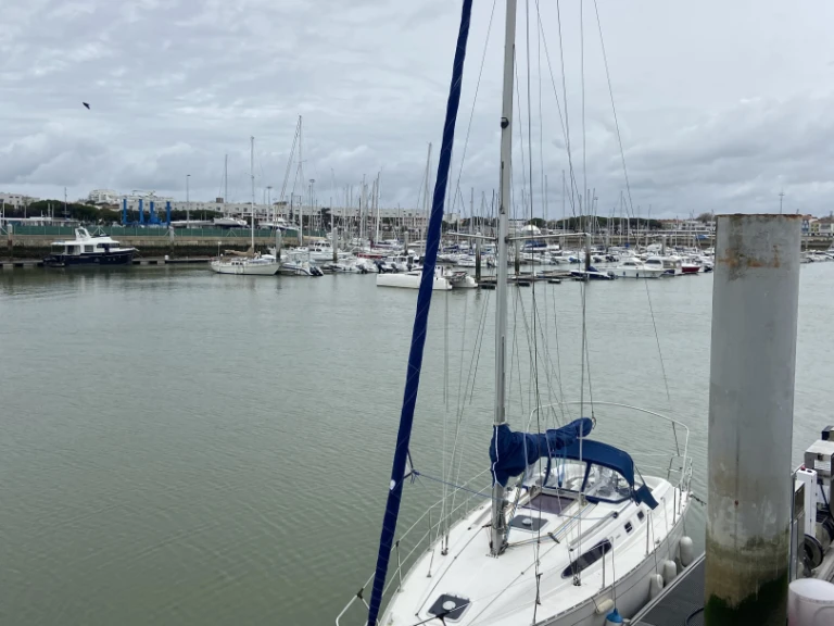 Sailboat rental in La Turballe - Jeanneau Sun Odyssey 34.2