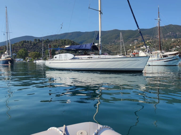 Boat rental Bavaria Bavaria 44 in Anavyssos on Samboat