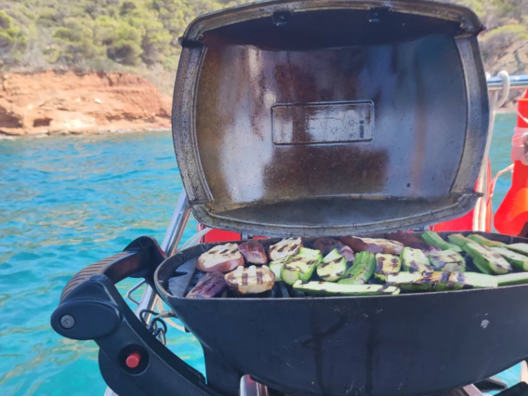 Sailboat rental with or without captain Bavaria Anavyssos