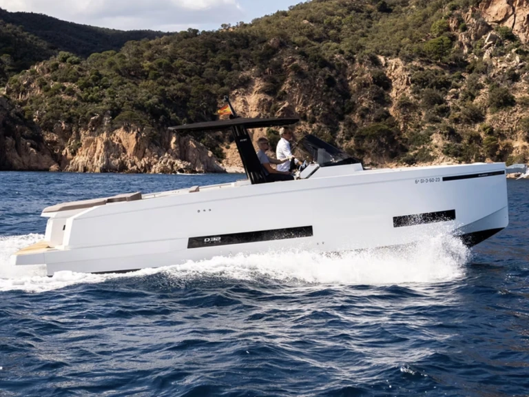 Motorboat for rent Marina Botafoch at the best price