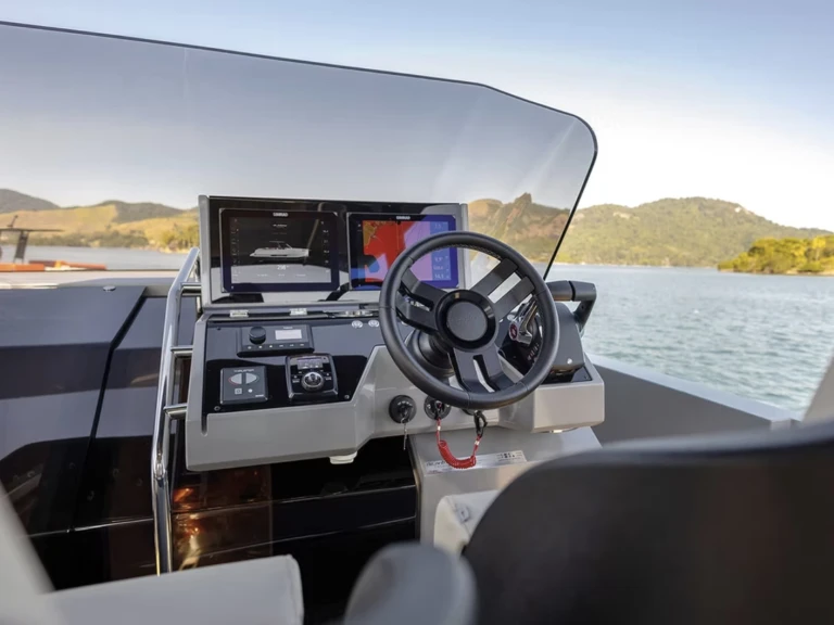 Boat rental De Antonio D32 in Marina Botafoch on Samboat