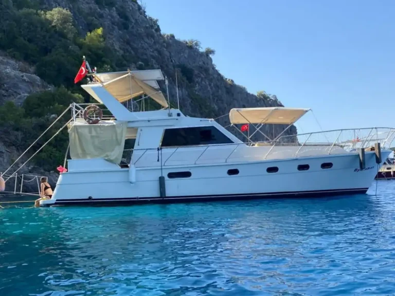 Luxury Yacht for rent Fethiye at the best price