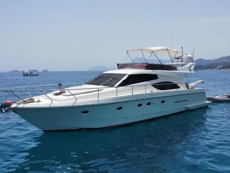 Yacht charter Kemer İlçesi cheap Made